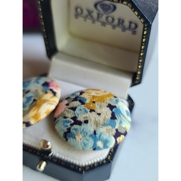 Floral Fabric Circular Stud Earrings Vintage - Picture 6 of 10